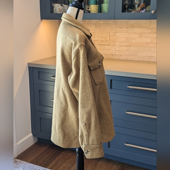 L.L. Bean Vintage Wool Shacket (Sweater + Jacket) with Script Label - Picture 3 of 9